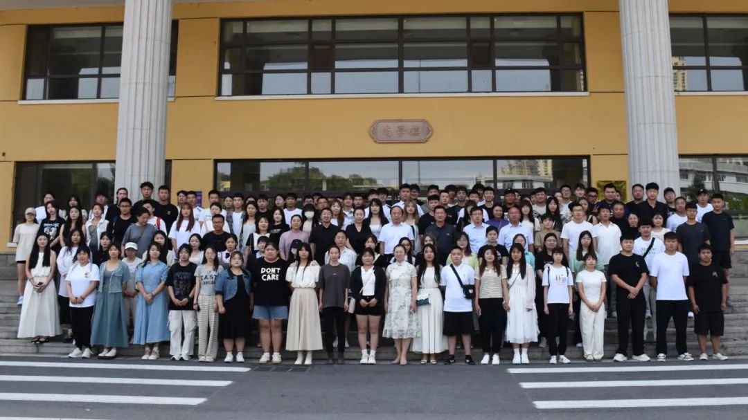 砥礪前行，共創(chuàng)未來|《阜新高專農(nóng)牧系2024屆畢業(yè)典禮暨2025屆實習(xí)動員大會》圓滿落幕